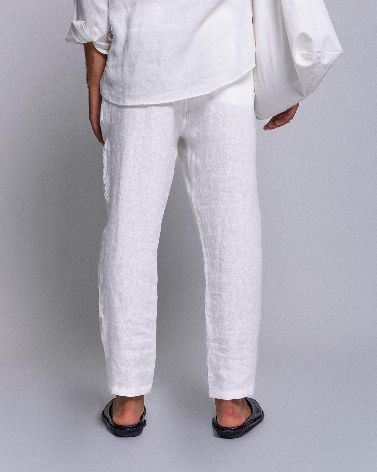 Linen Trousers 02