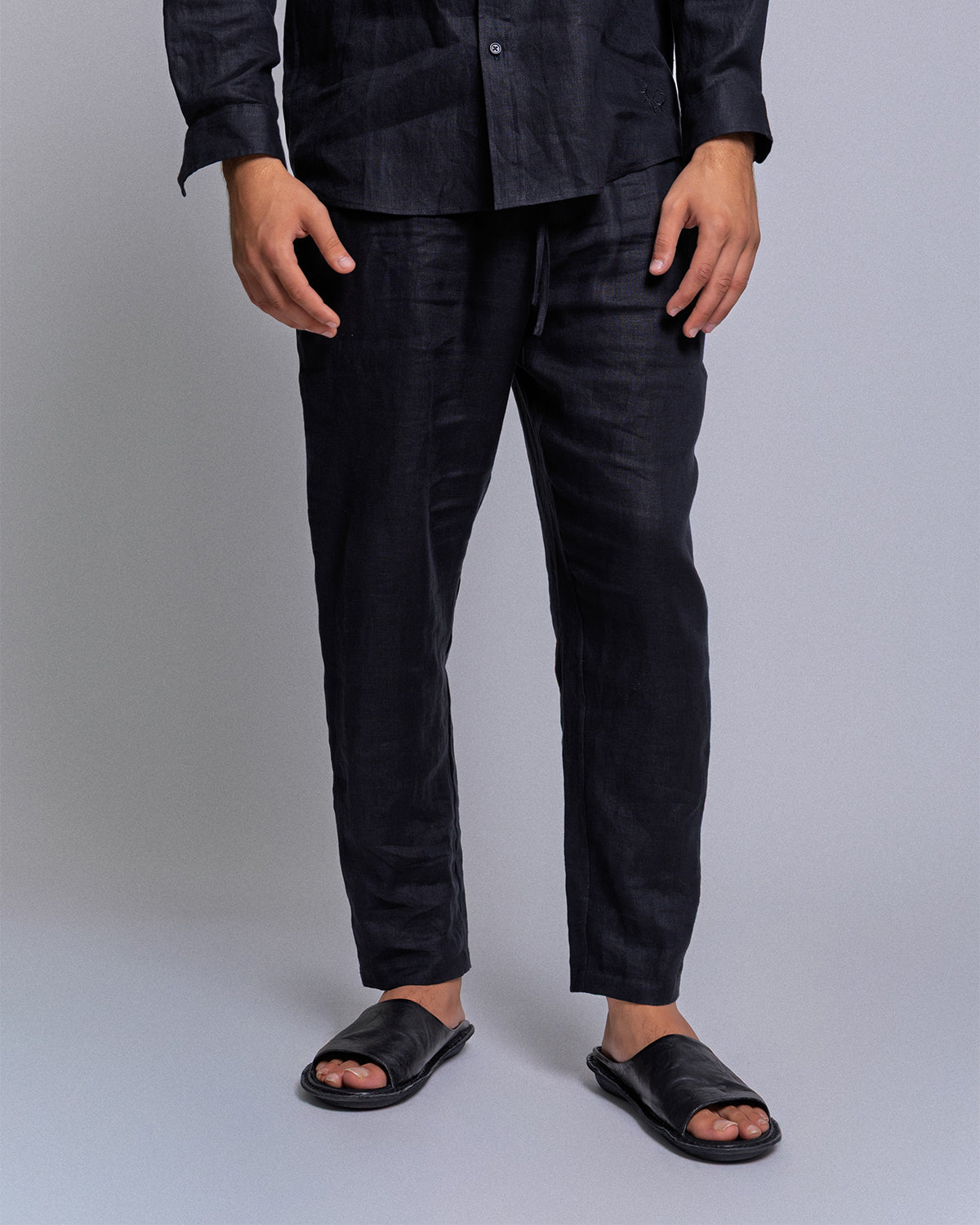 Linen Trousers 02